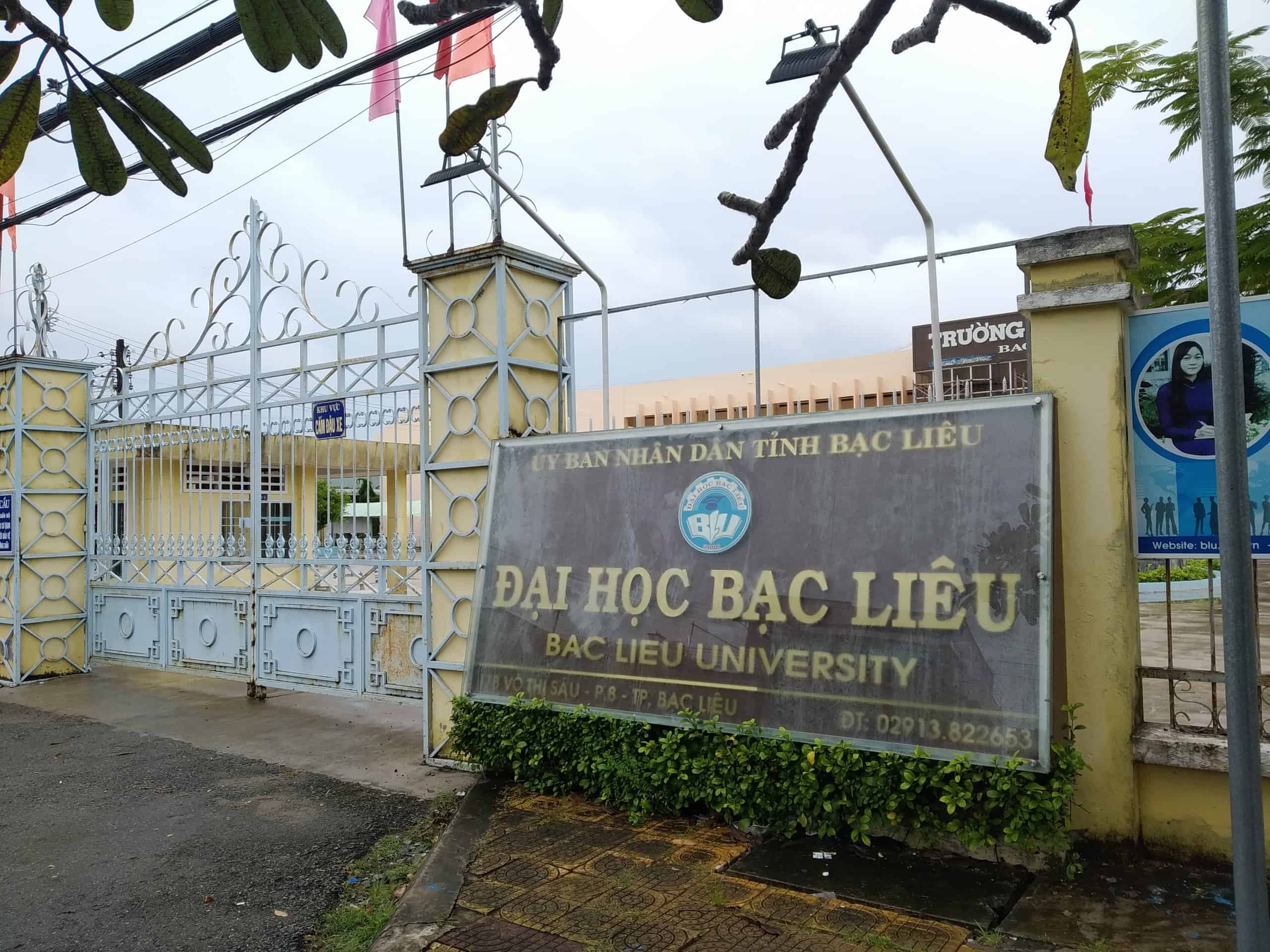Máy giữ xe giá rẻ 9 Lắp đặt máy giữ xe thông minh tại Trường đại học Bạc Liêu