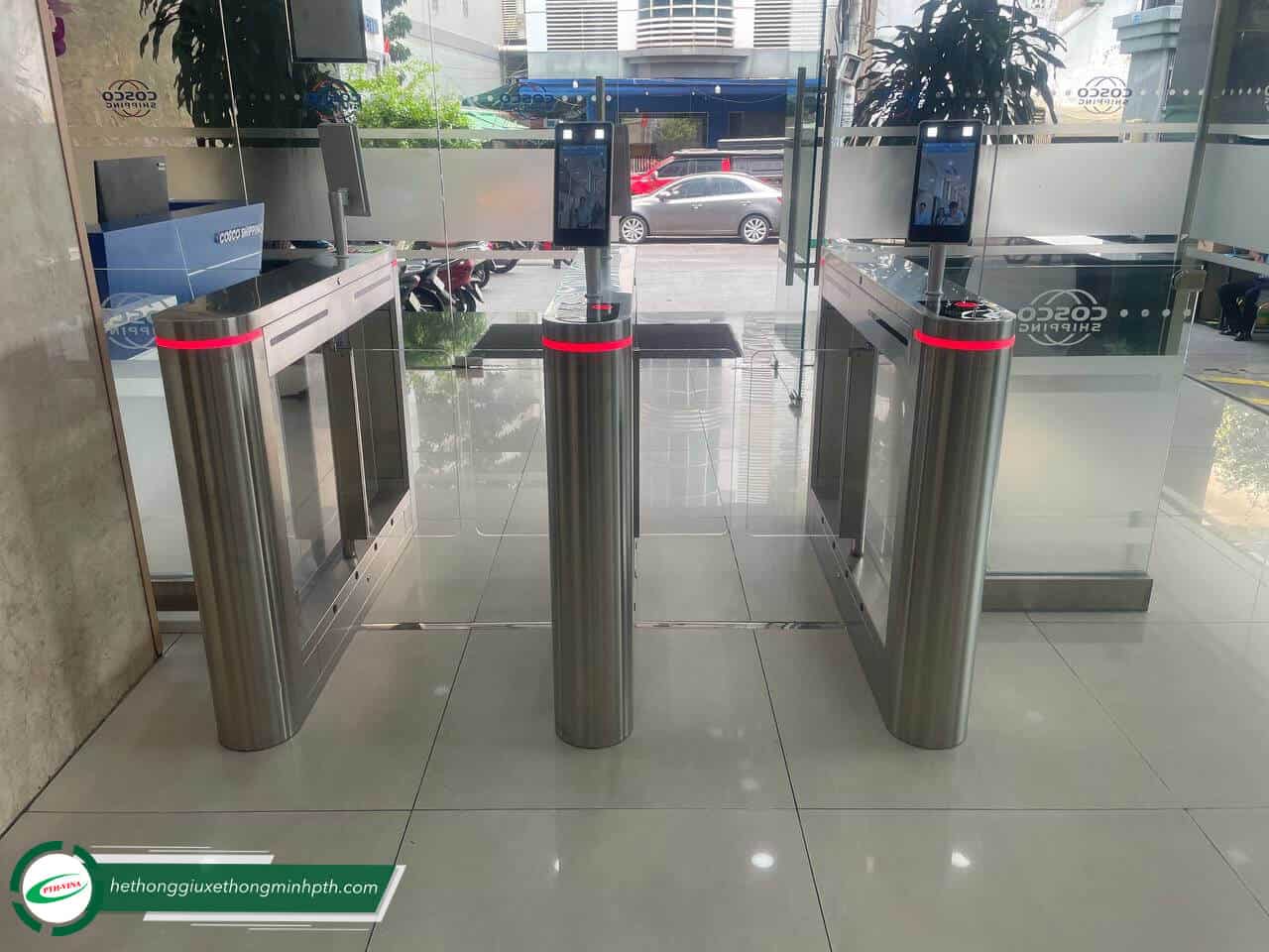 Lắp Đặt Swing Barrier Kết Hợp Face ID Tại Phú Nhuận Lắp Đặt Swing Barrier Kết Hợp Face ID Tại Phú Nhuận